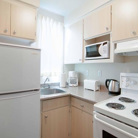 Hotel La Tour Belvédѐre Montreal Habitación foto