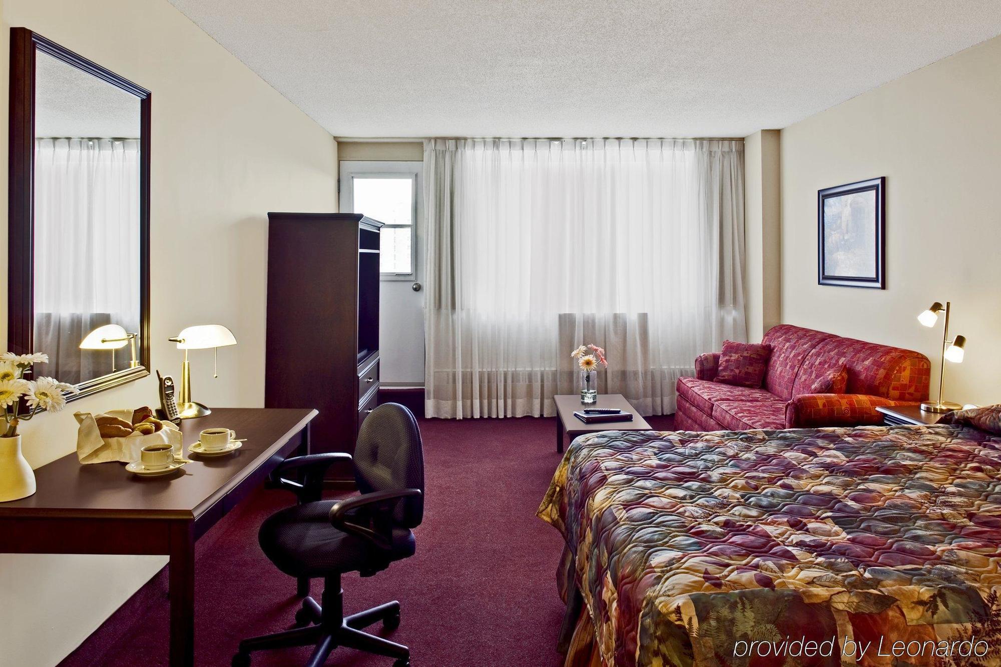Hotel La Tour Belvédѐre Montreal Habitación foto